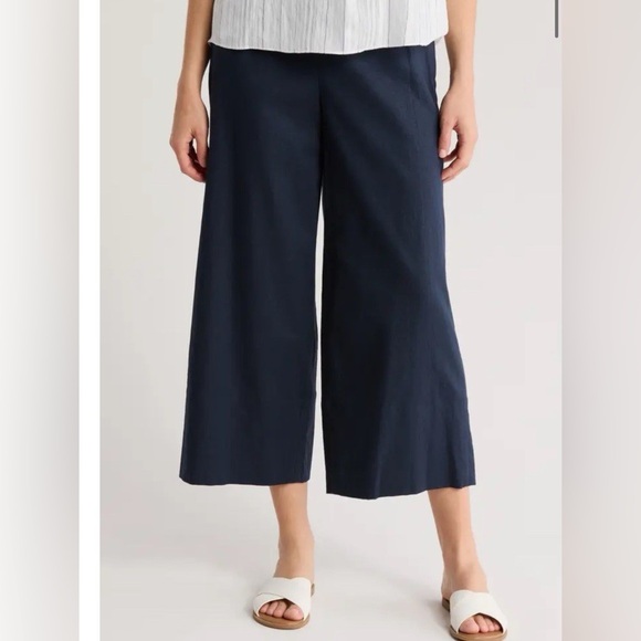 Vince Pants - NWOT Vince Navy Blue Linen Blend Cropped Wide Leg Pants